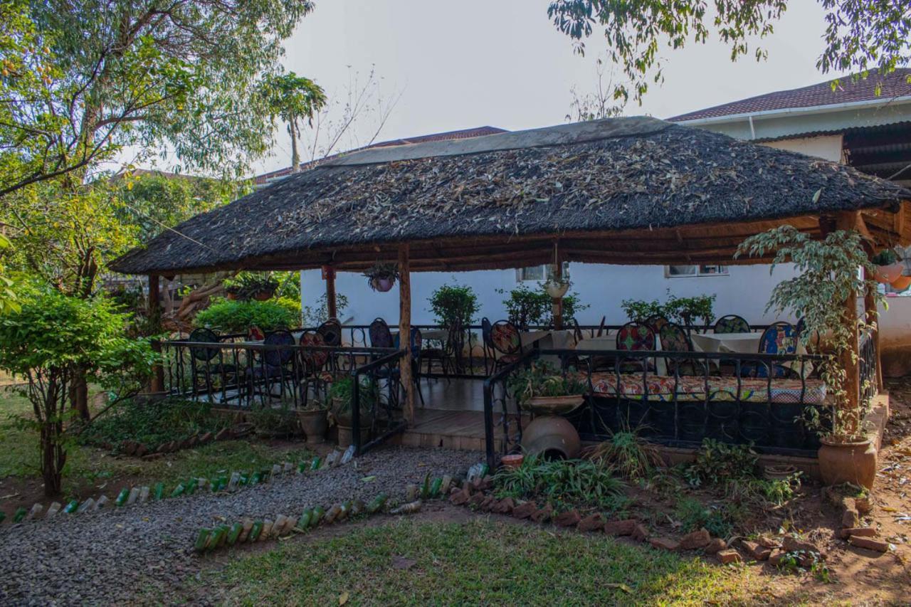 The Ad Lib Executive Lodge Lilongwe Exterior photo